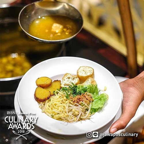 Avallon Restaurant by Crown Prince Hotel Surabaya